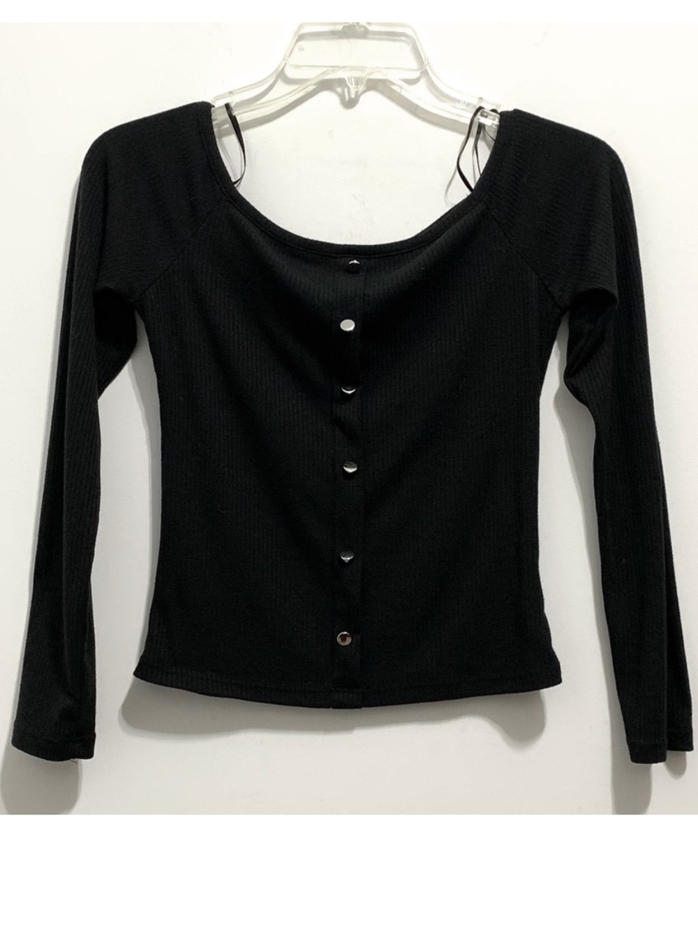 Black Women’s Long Sleeve Top